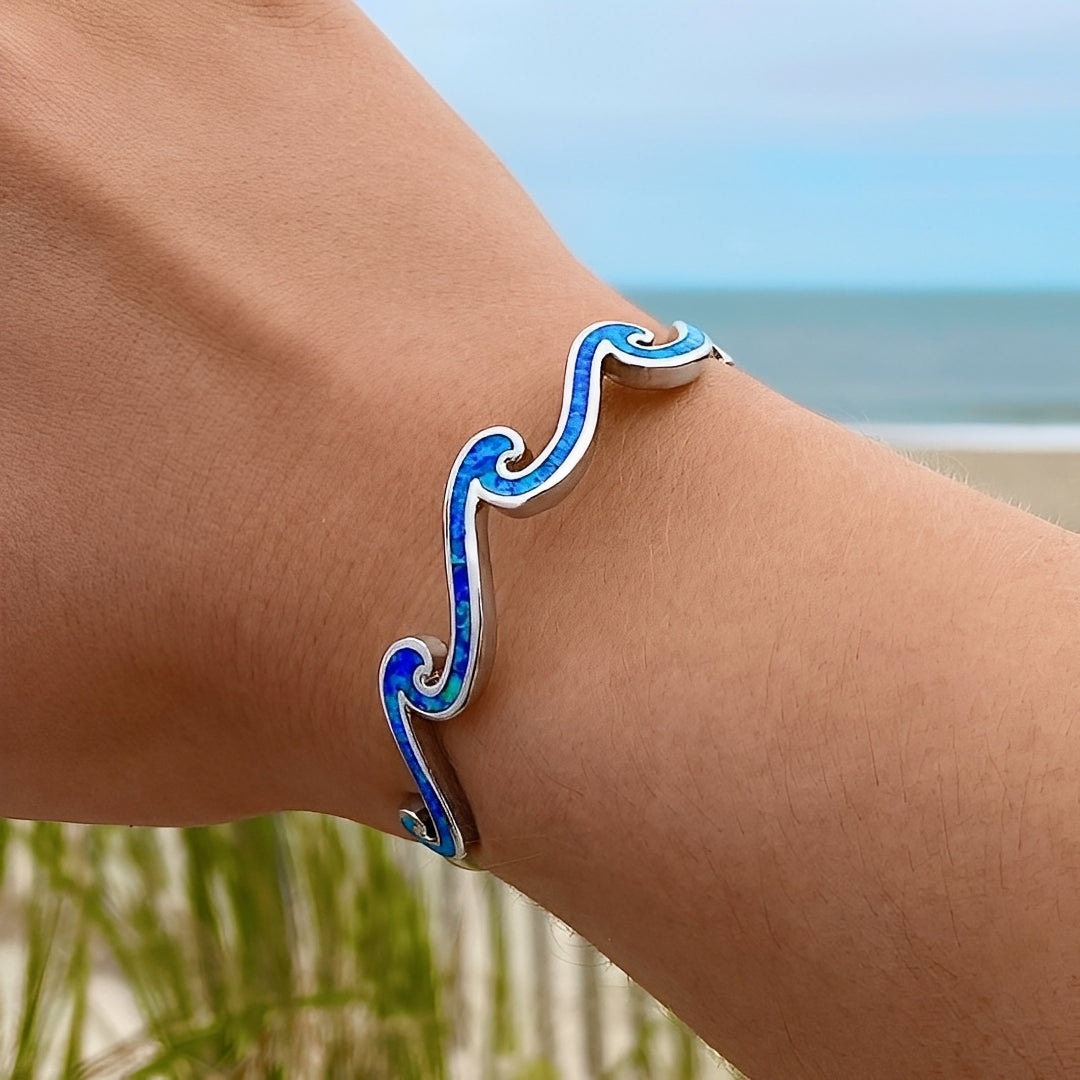 Naya – Armband aus Opalwellen und Silber