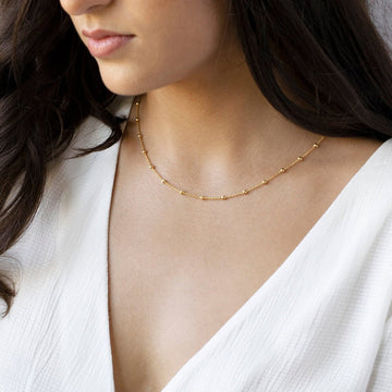 Satellite Choker - Luxuriöse goldene Halskette