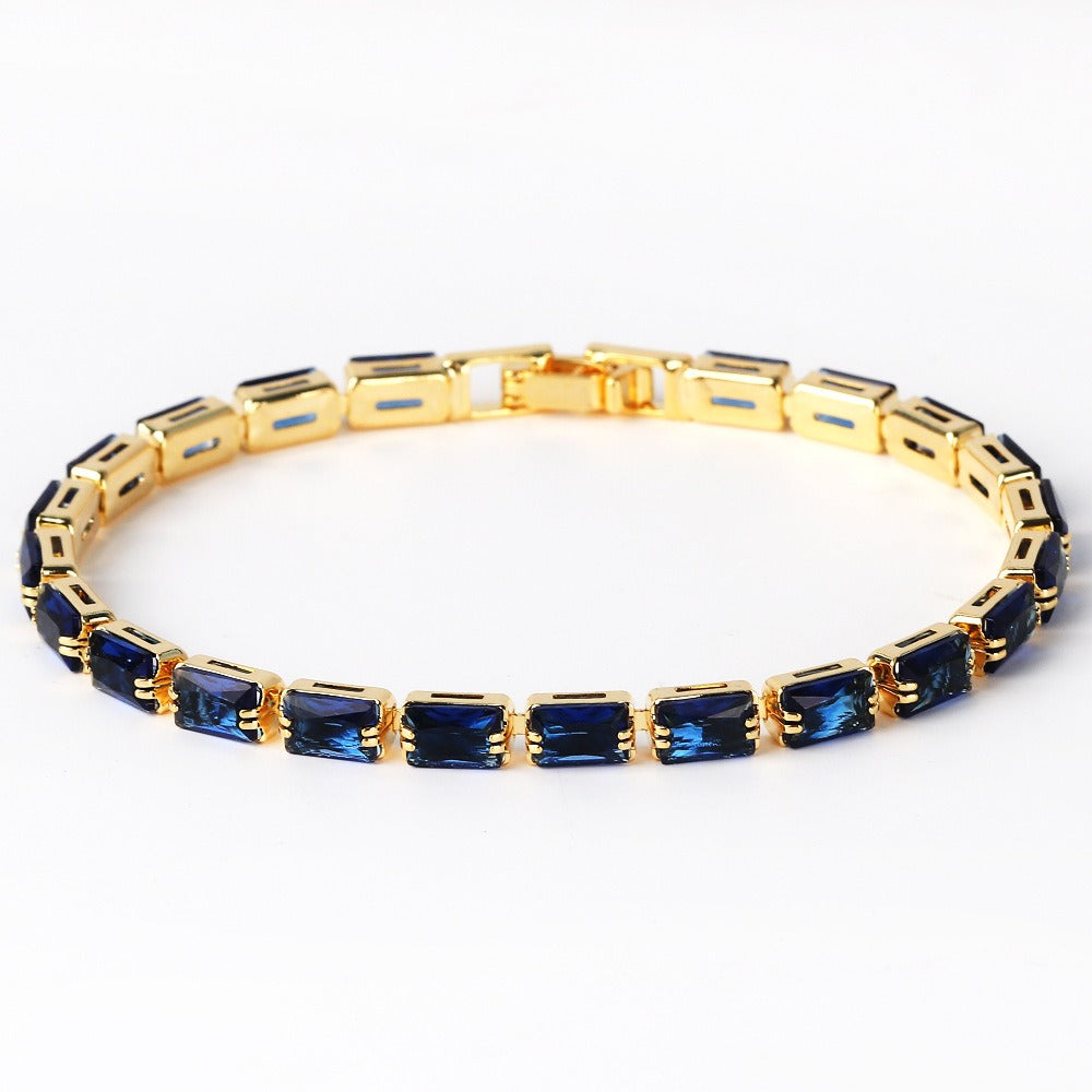 Mireda – Goldenes Thalindra-Armband